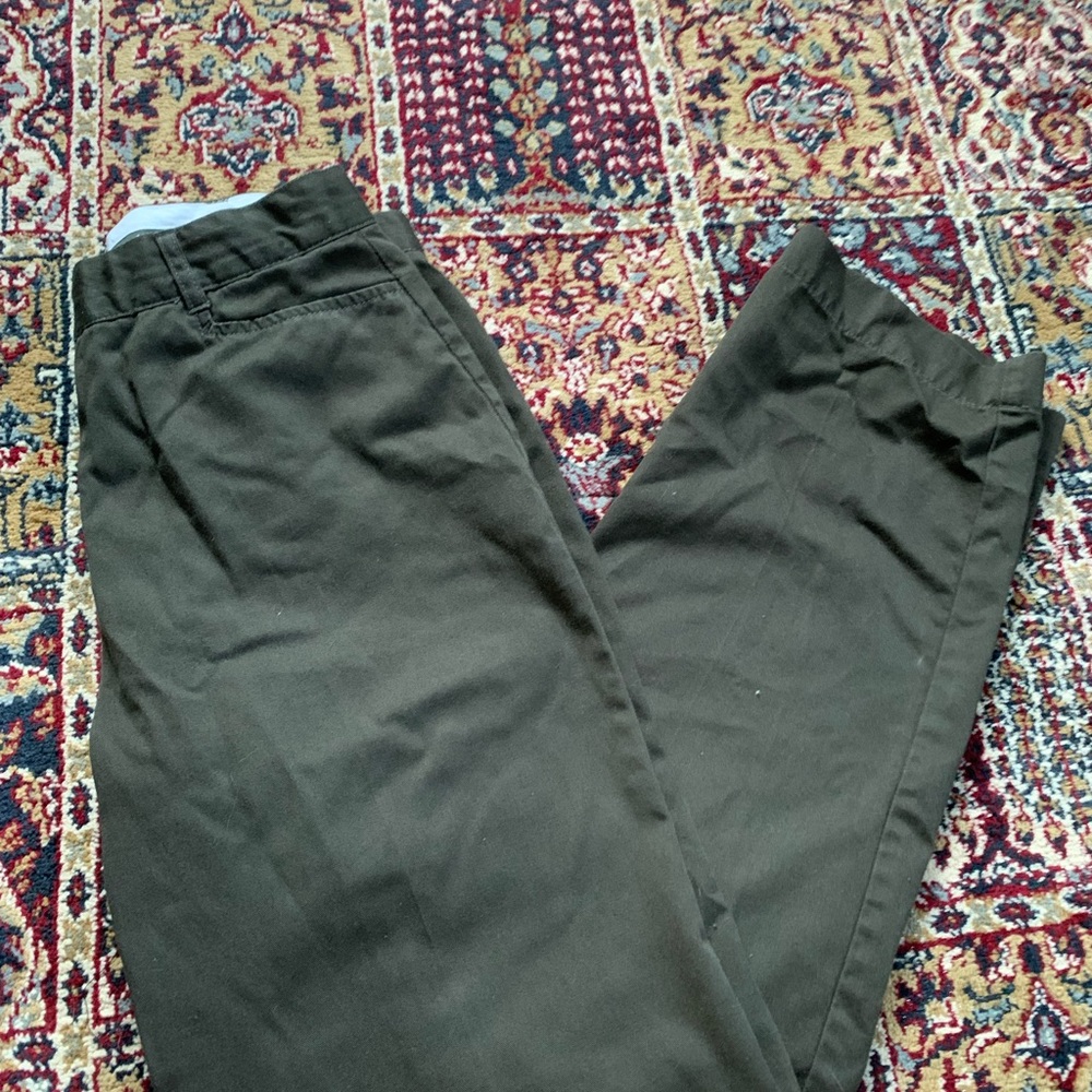 straight legged pants